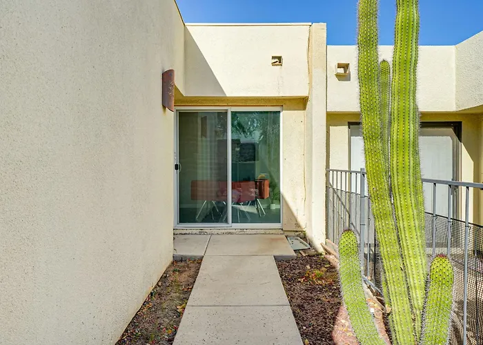 Pool Access! Retreat 16 Mi To Dtwn Holiday home Phoenix