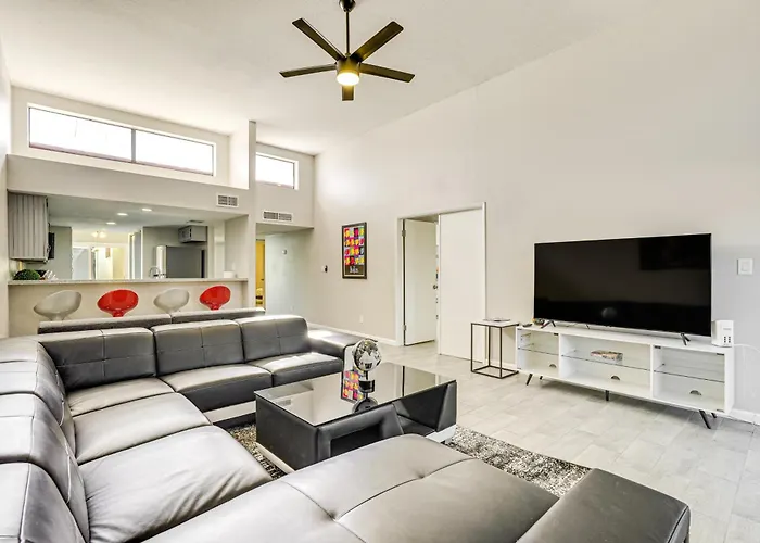 Holiday home Pool Access! Retreat 16 Mi To Dtwn *
